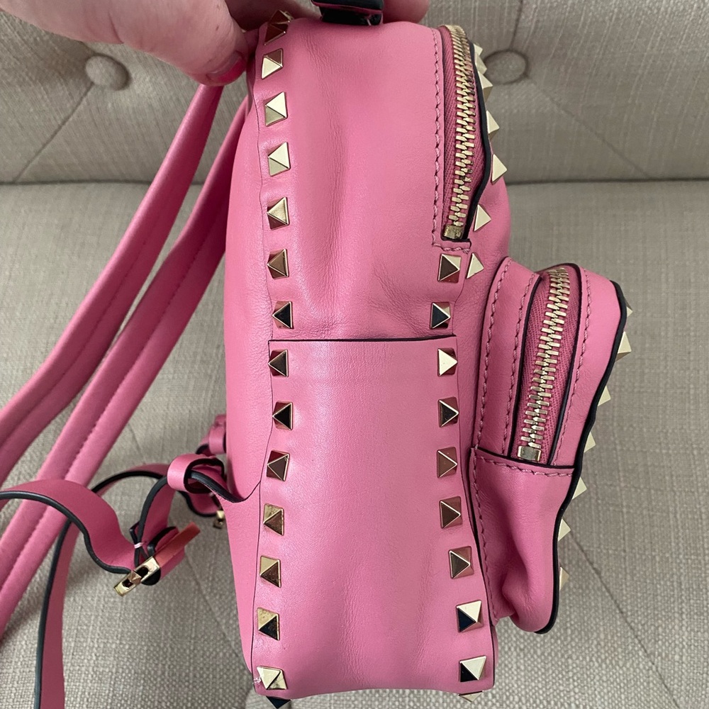 💕Valentino Backpack💕 - Picture 6 of 13
